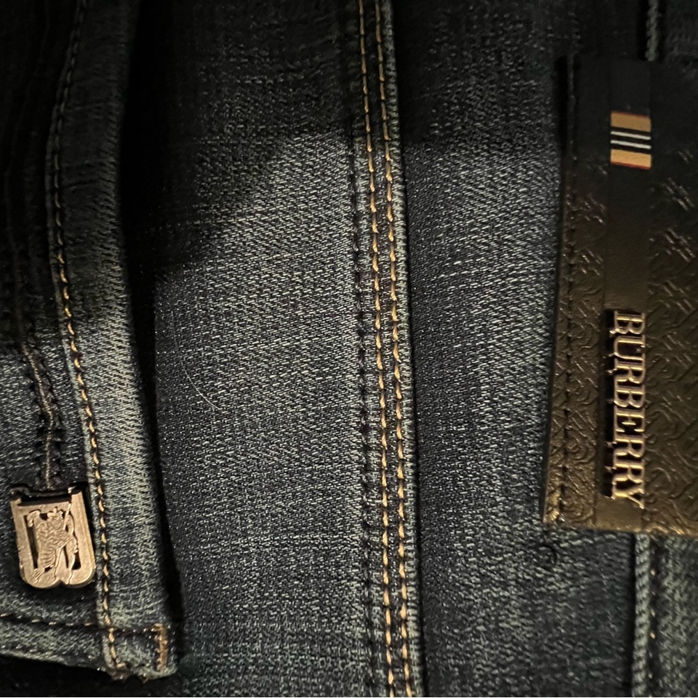 Burberry Mens S:36L:44 like new worn 3/4 times given as a gift for my 50th